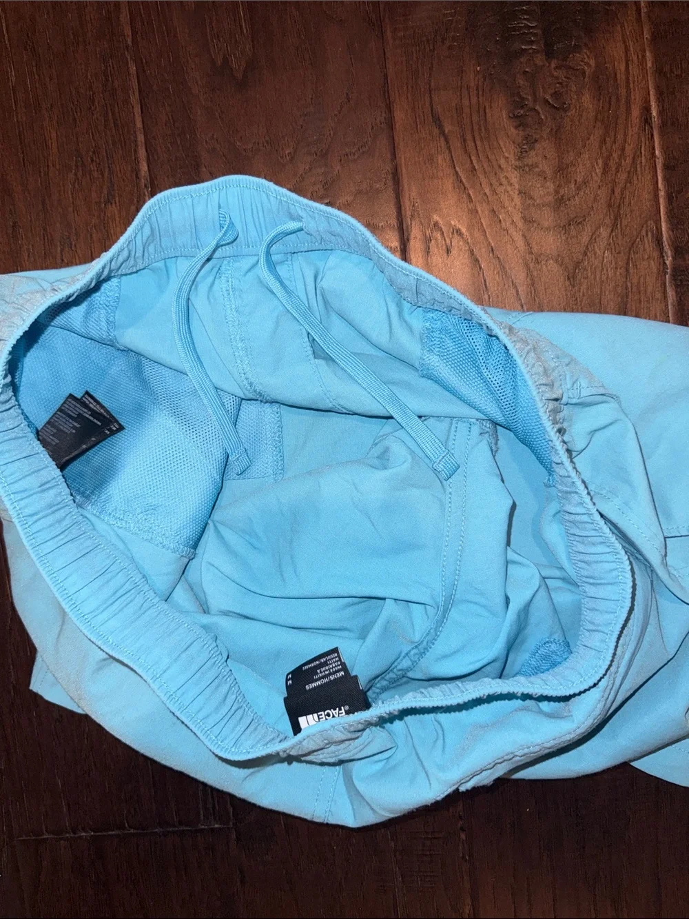 The North Face Men's Pale Blue Swim Board Shorts Medium